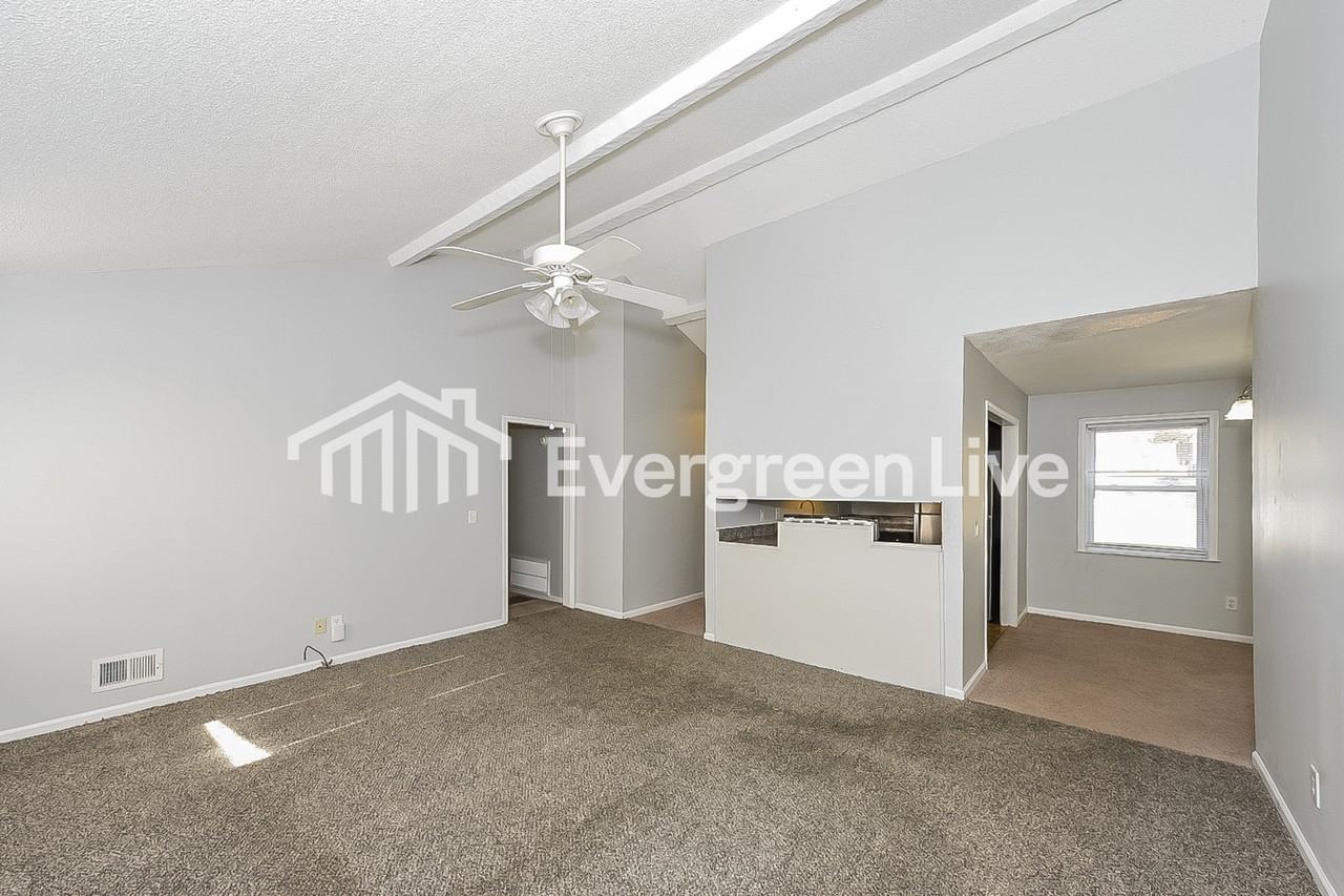 2629 Padgett Rd - Photo 2 of 10