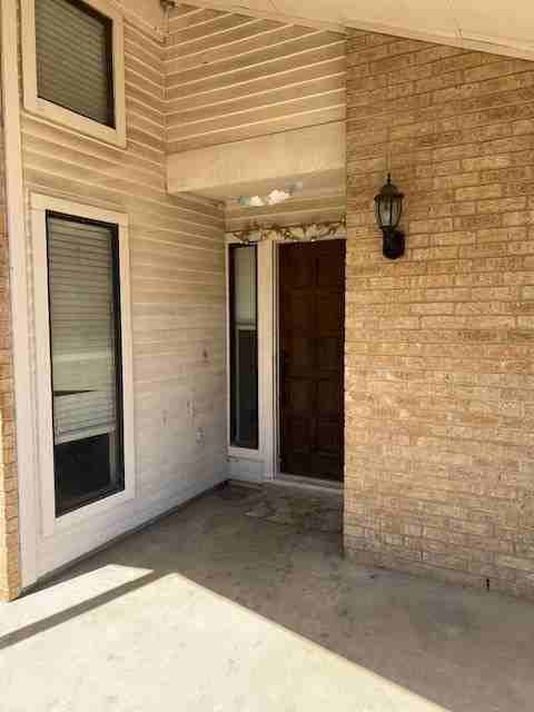 11906 Bell Ave - Photo 2 of 23