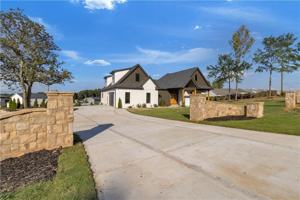 featured image of 524 Martins Chapel Rd
