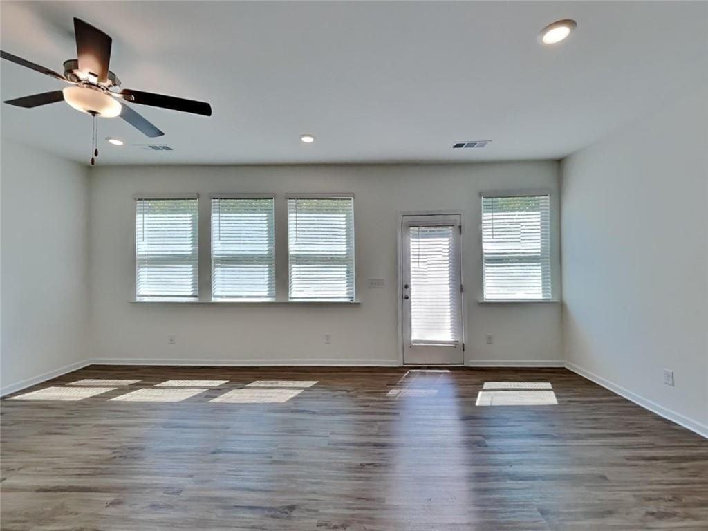 289 Whitetail Cir - Photo 2 of 18