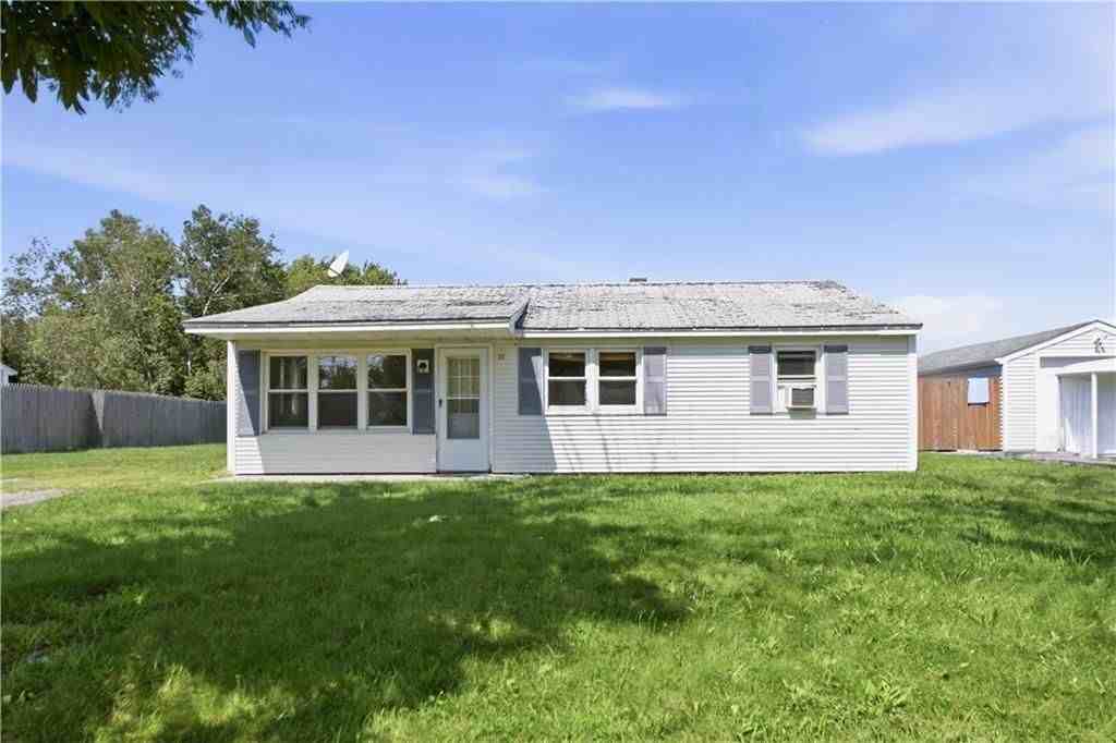 25 Robin Dr - Photo 2 of 27