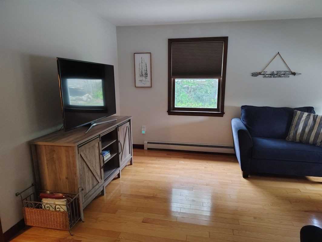 145 Wicom Rd - Photo 4 of 41