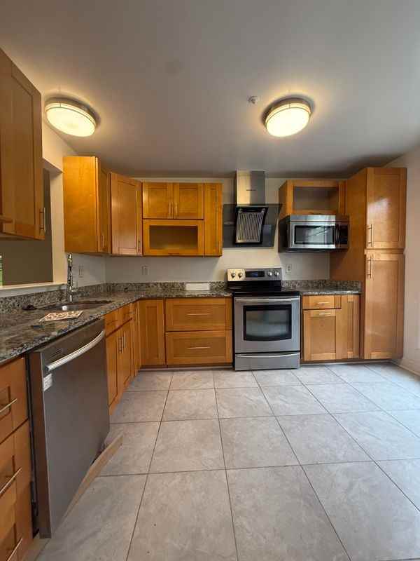 5023 Colburn Ter - Photo 2 of 23