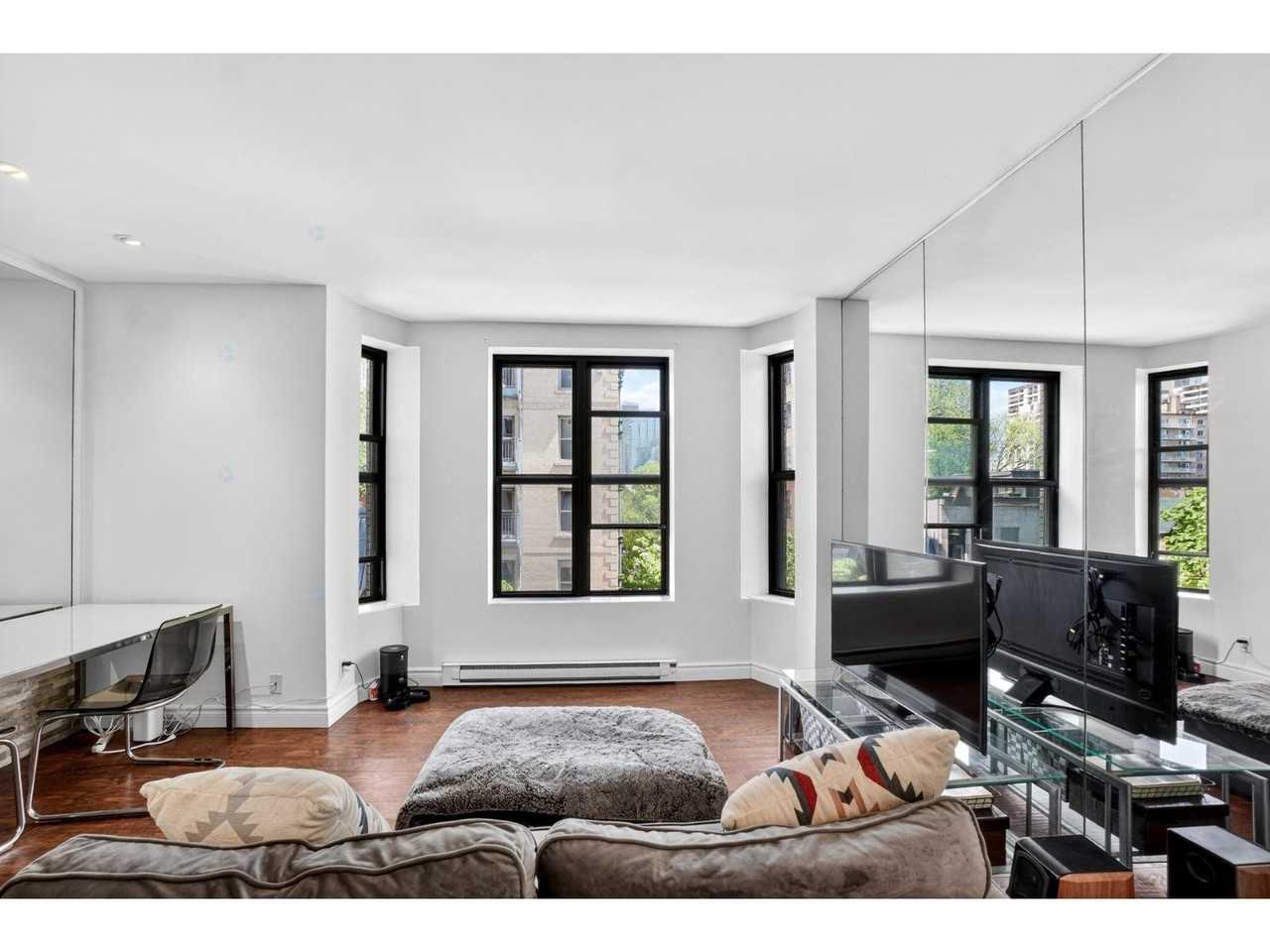 1254 Rue Saint Marc #31 - Photo 4 of 25