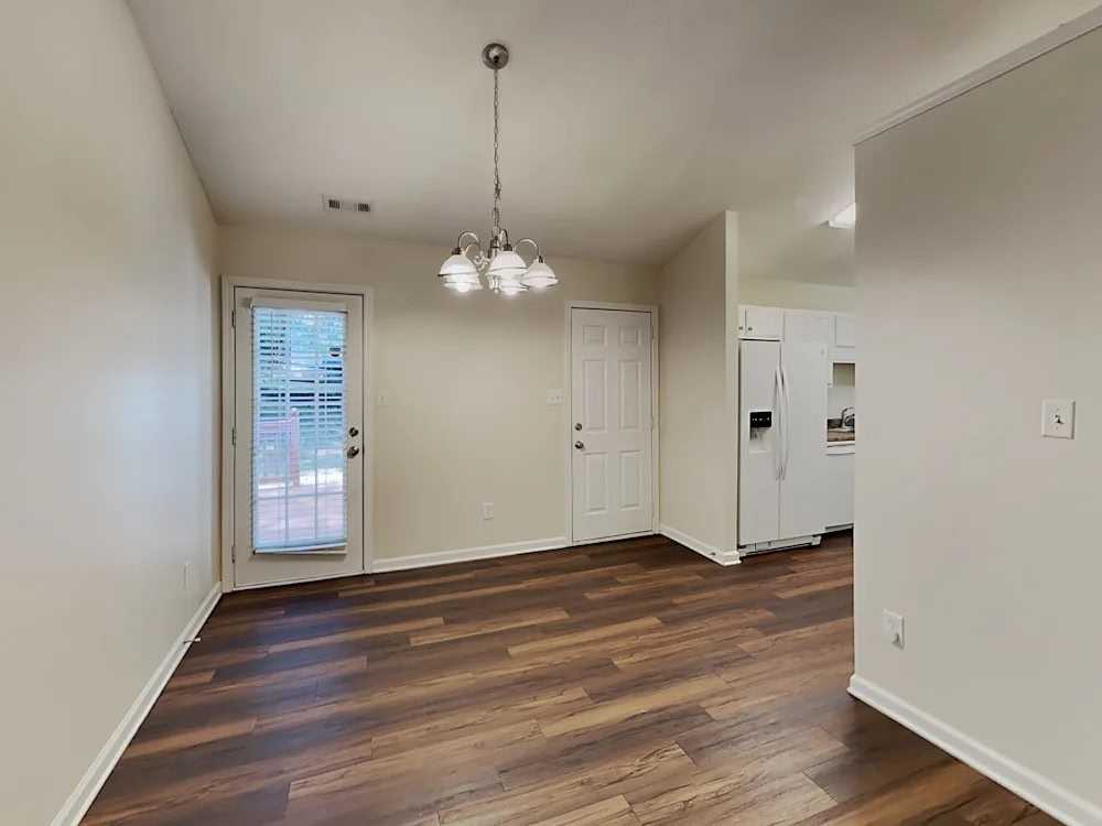 7804 Royce Hall Lane - Photo 7 of 11