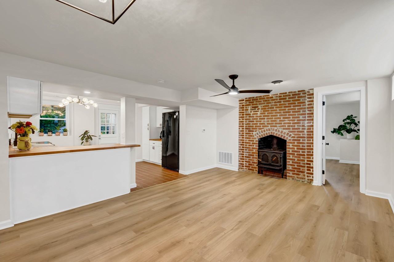 1375 Funston Ave Se #NA - Photo 4 of 14