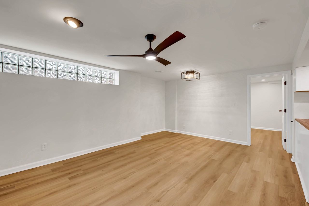 1375 Funston Ave Se #NA - Photo 5 of 14