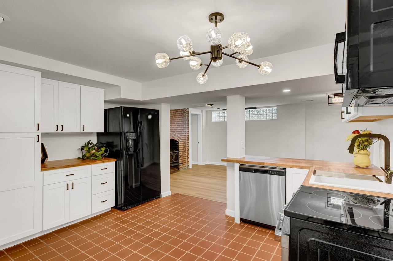 1375 Funston Ave Se #NA - Photo 6 of 14