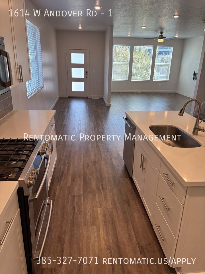 1614 W Andover Rd #1 - Photo 7 of 50