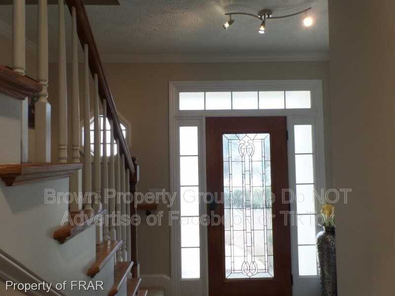 124 Highgrove Ct - Photo 4 of 34