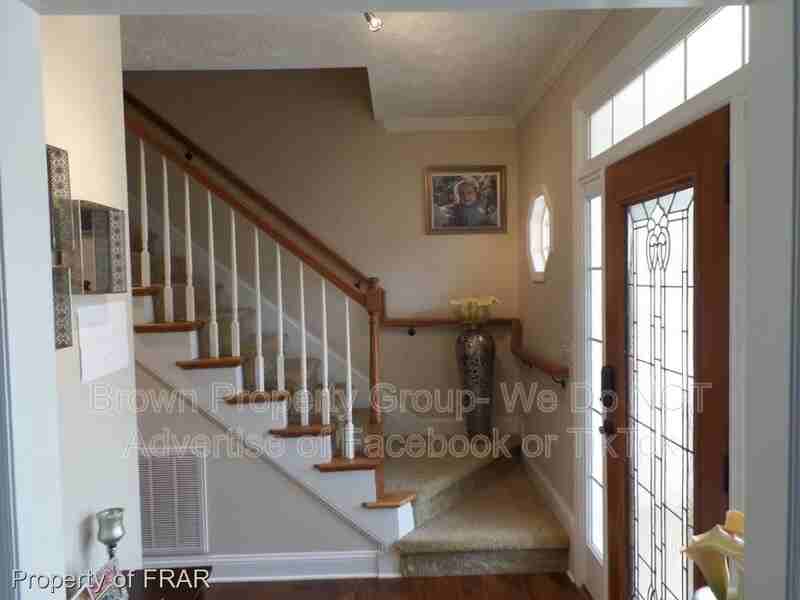 124 Highgrove Ct - Photo 6 of 34