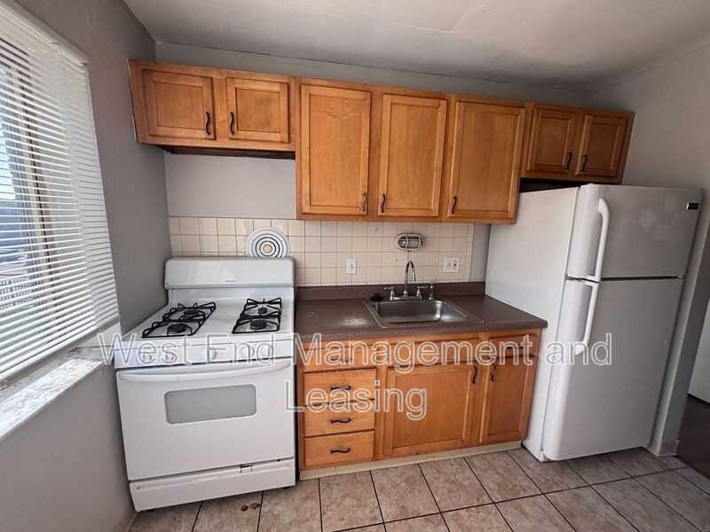 9011 Olive Blvd #2D - Photo 2 of 7