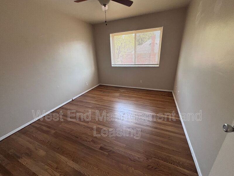 9011 Olive Blvd #2D - Photo 4 of 7