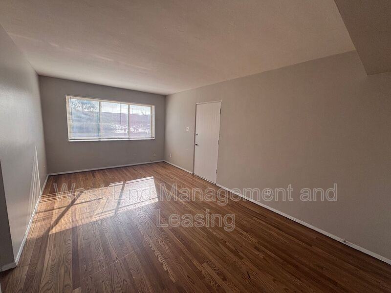 9011 Olive Blvd #2D - Photo 6 of 7