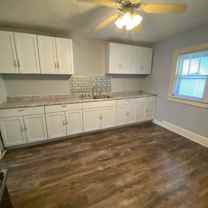 915 Stuart St - Photo 1 of 1