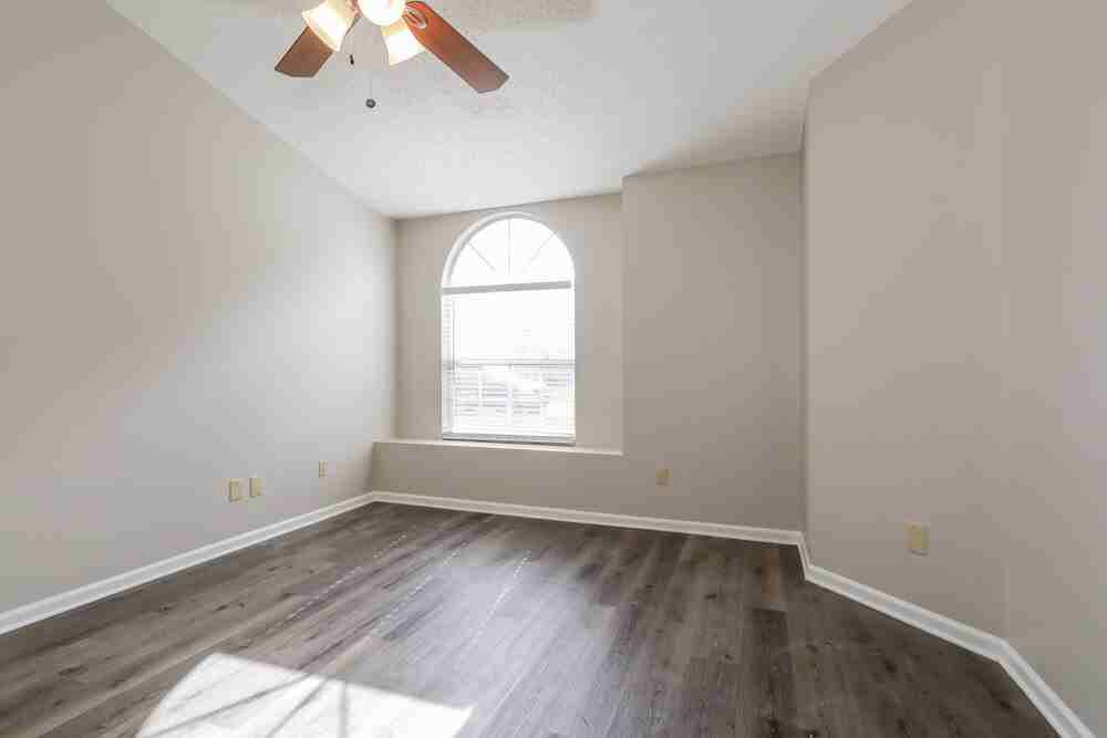 8087 Cumberland Gap Trl N - Photo 6 of 14