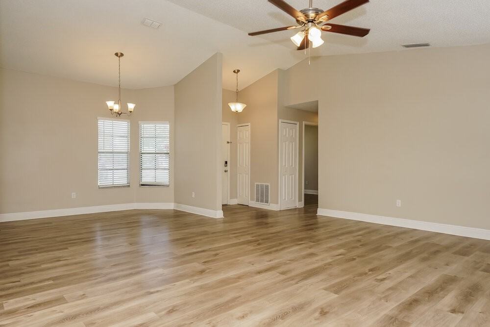 634 Monroe Harbor Pl - Photo 3 of 16
