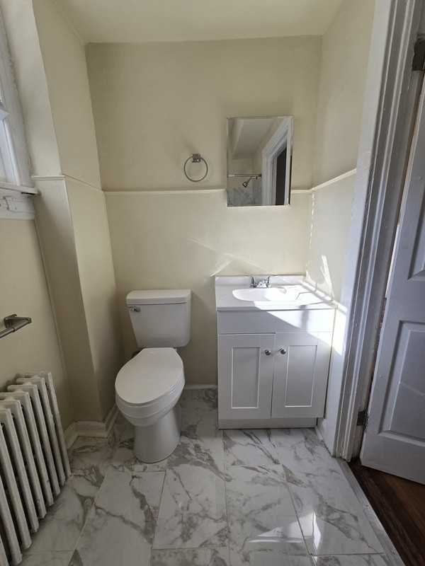 217 E Leigh St #1 - Photo 7 of 11