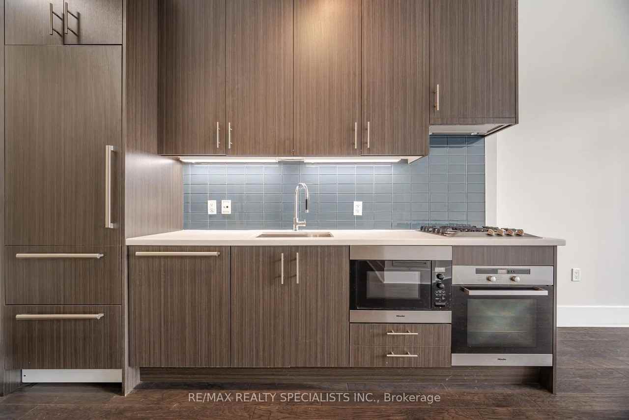 29 Queens Quay East - Photo 7 of 42