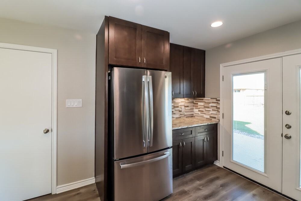 121 Camellia Dr - Photo 7 of 16