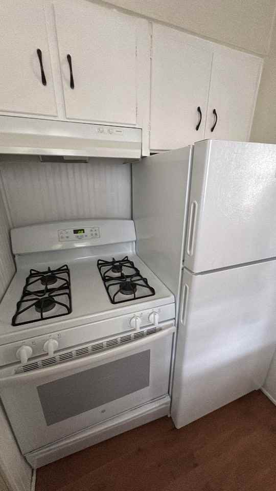 2412 45th St - Photo 6 of 18