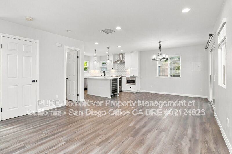 2025 1/2 Ainsley Rd - Photo 2 of 21