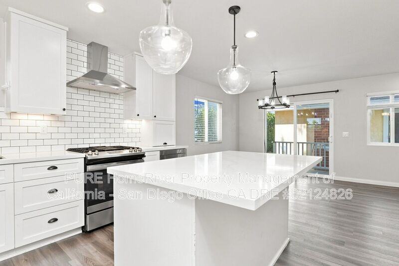 2025 1/2 Ainsley Rd - Photo 3 of 21