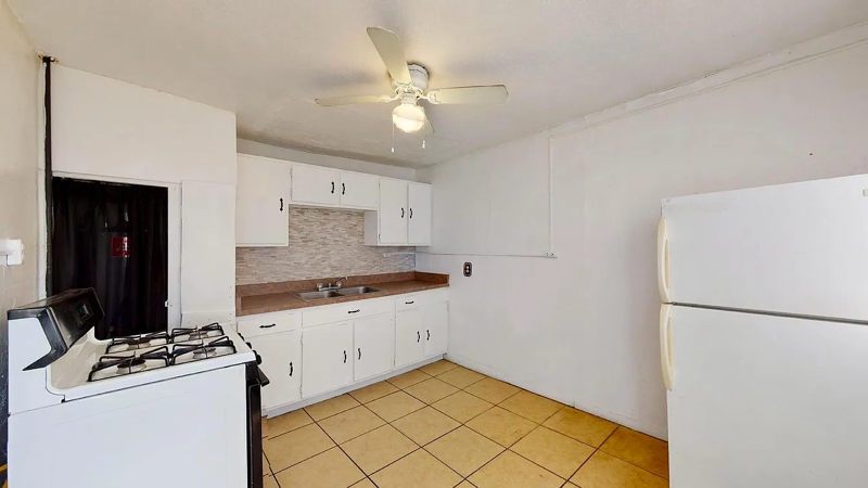 406 Louisiana Blvd Ne - Photo 7 of 16