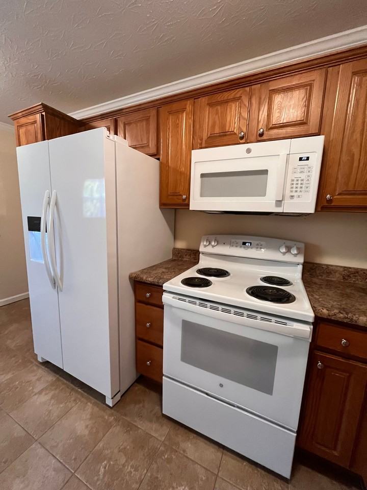 7311 Hatchery Rd - Photo 2 of 5