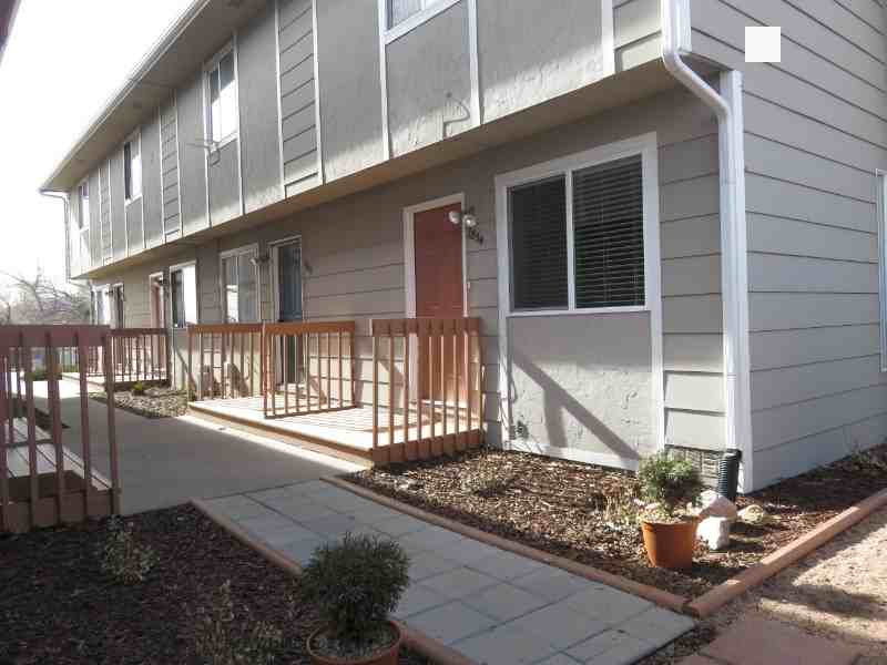 1854 Zebulon Dr - Photo 3 of 22