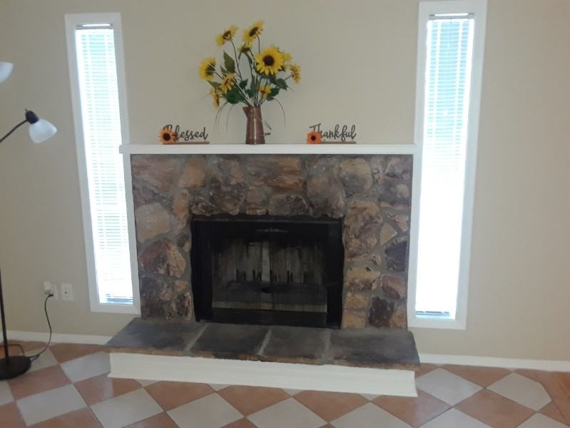 1854 Zebulon Dr - Photo 4 of 22