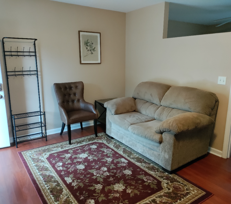 95 Rutherford Rd #B - Photo 4 of 15