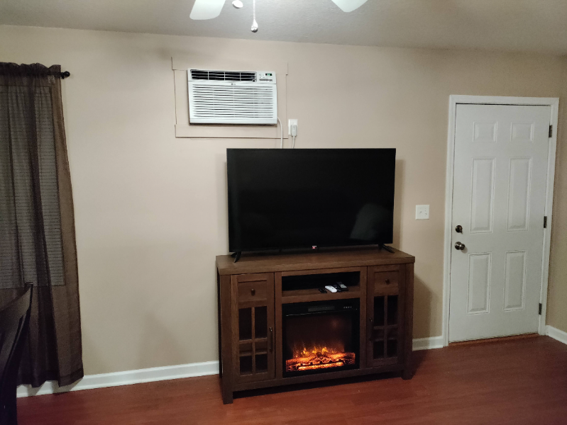 95 Rutherford Rd #B - Photo 5 of 15