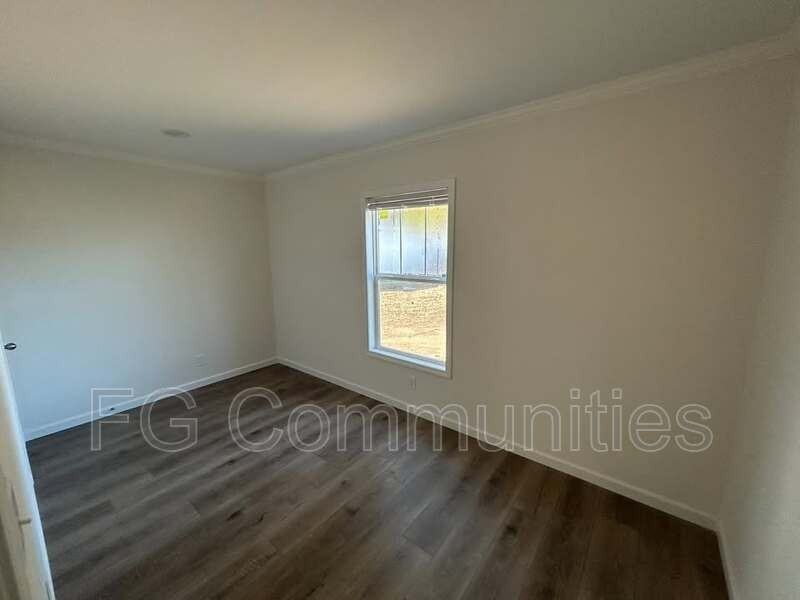 2550 Monta Dr - Photo 4 of 8