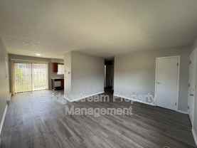 4564 Waynedale Cir - Photo 1 of 1
