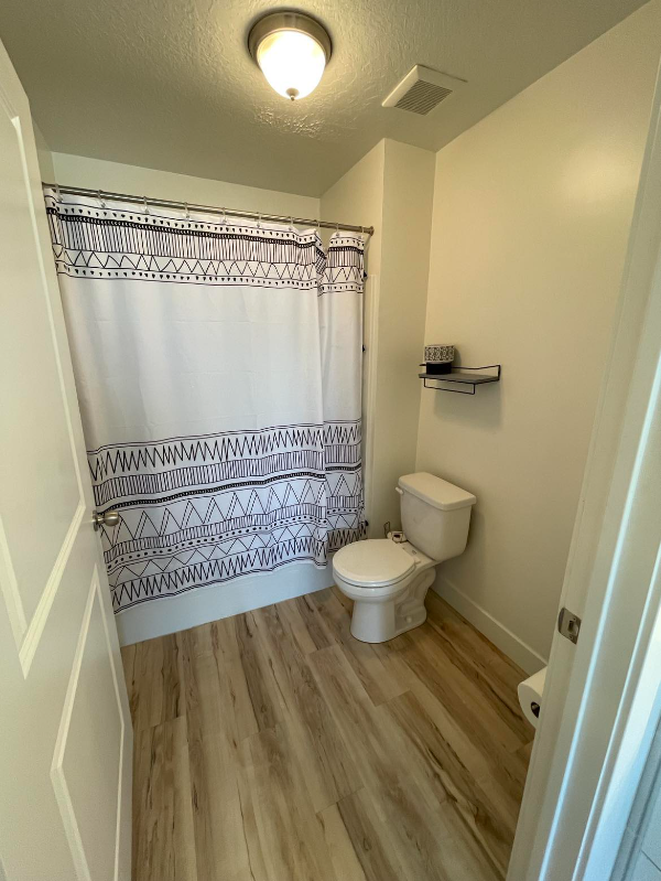 584 Lewski Ln - Photo 7 of 17