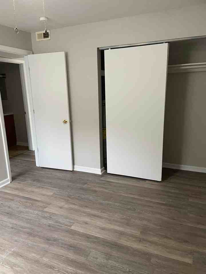 Pine Bridge Apartments - Photo 2 of 4
