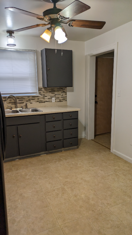 2114 2nd Ave N - Photo 3 of 13