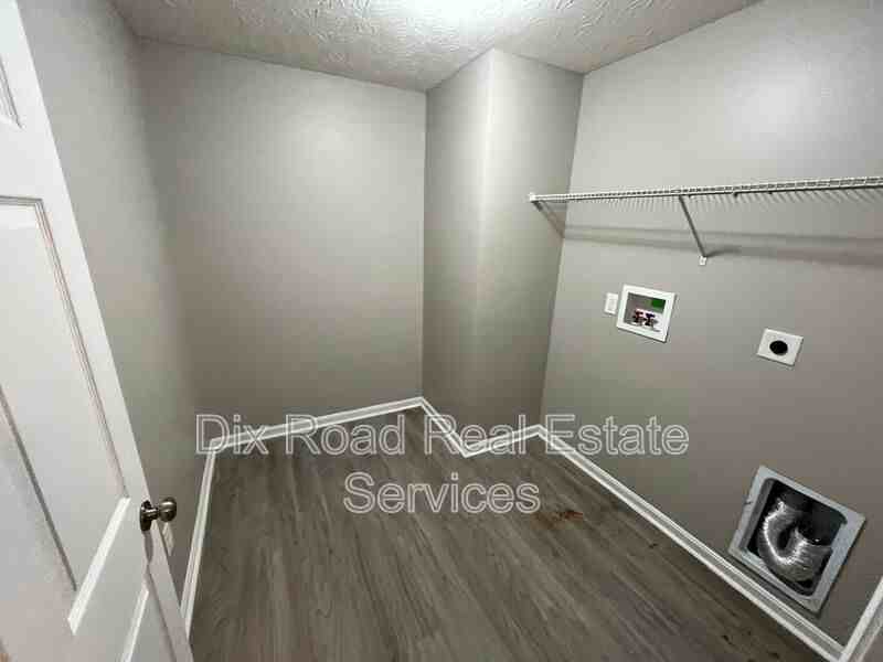 505 Herbert Ave - Photo 6 of 18