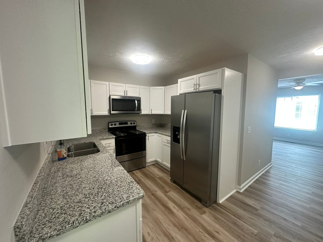 1506 Batts Blvd #5