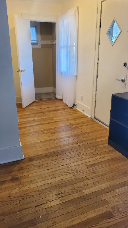 2553 Westbrook Dr - Photo 3 of 18
