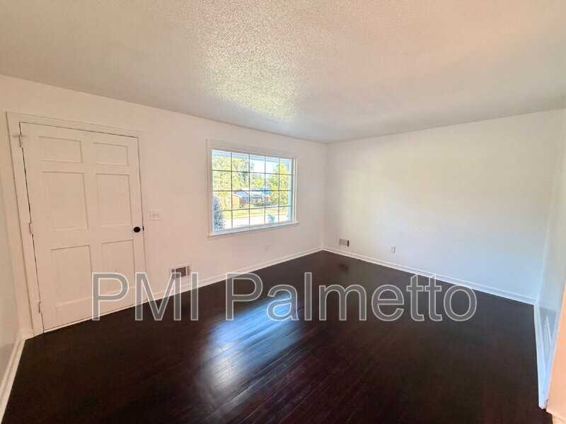128 Crestmore Dr - Photo 5 of 24