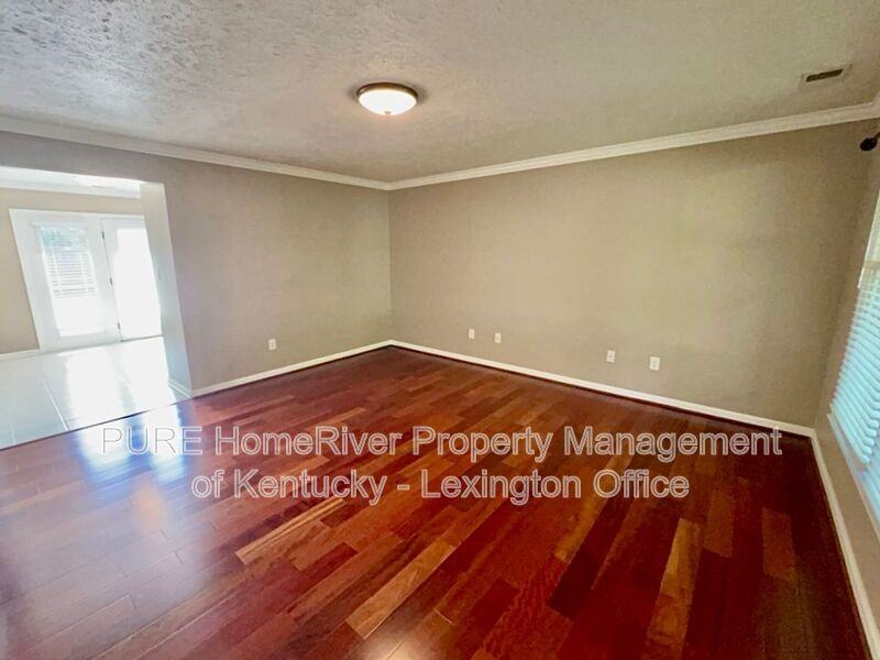 4912 Megan Bay Ct - Photo 2 of 19