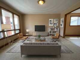featured image of 10 Homeland Ave