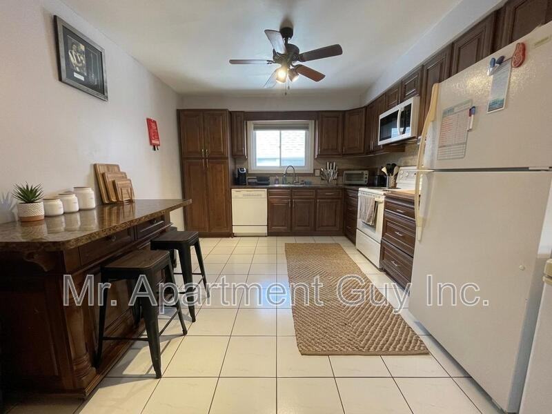 10 Homeland Ave - Photo 2 of 13