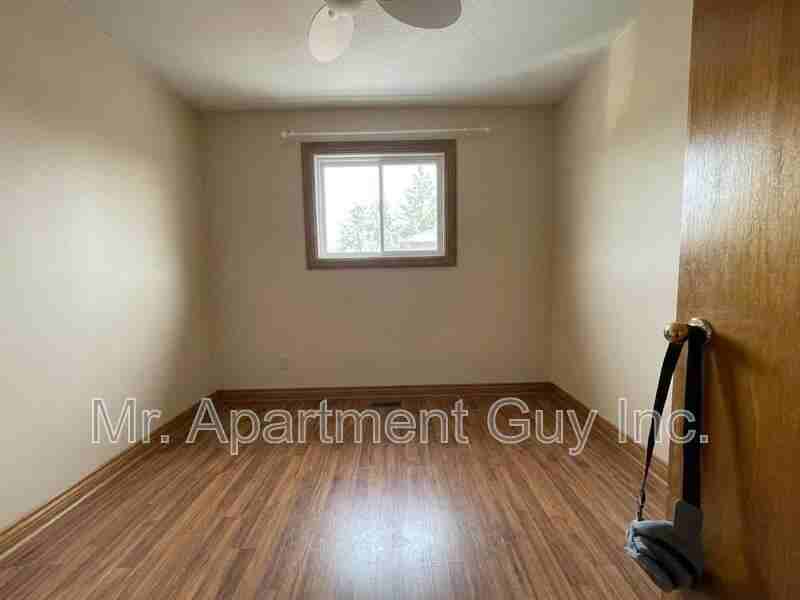 10 Homeland Ave - Photo 4 of 13