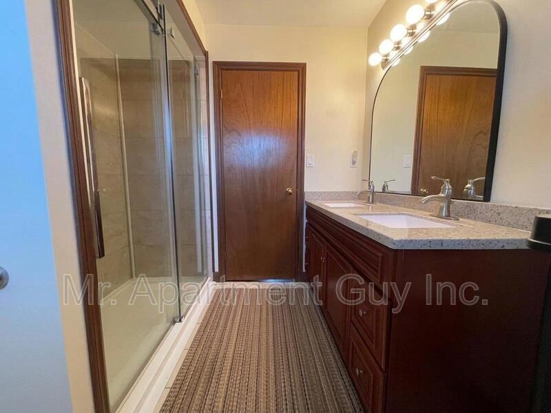 10 Homeland Ave - Photo 6 of 13