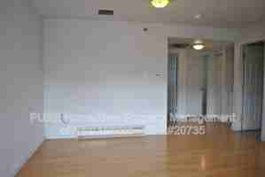 featured image of 408C E Comanche St #1