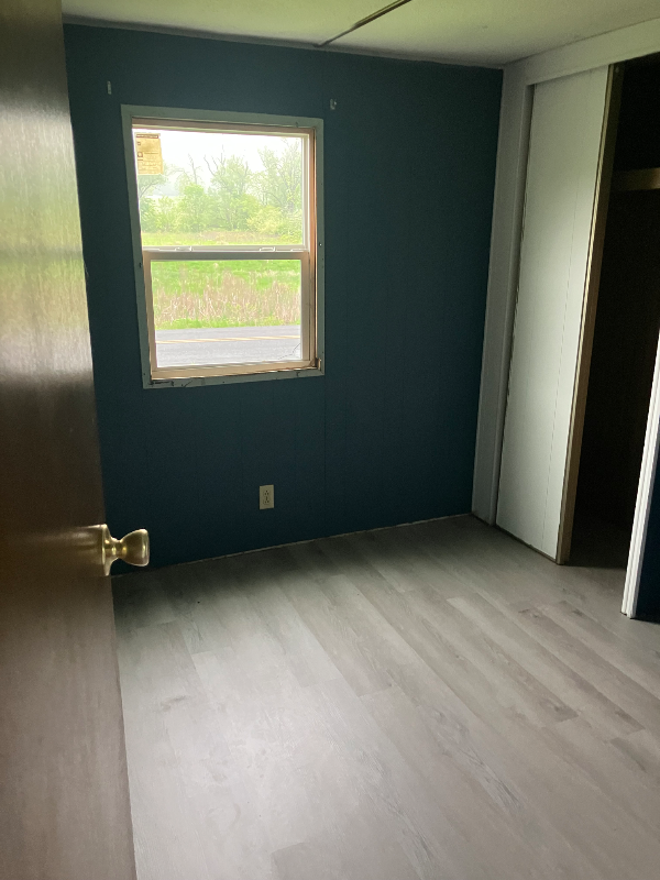 592 Penns Creek Rd - Photo 5 of 10