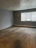 featured image of 335 275- 335 Sterling Ave